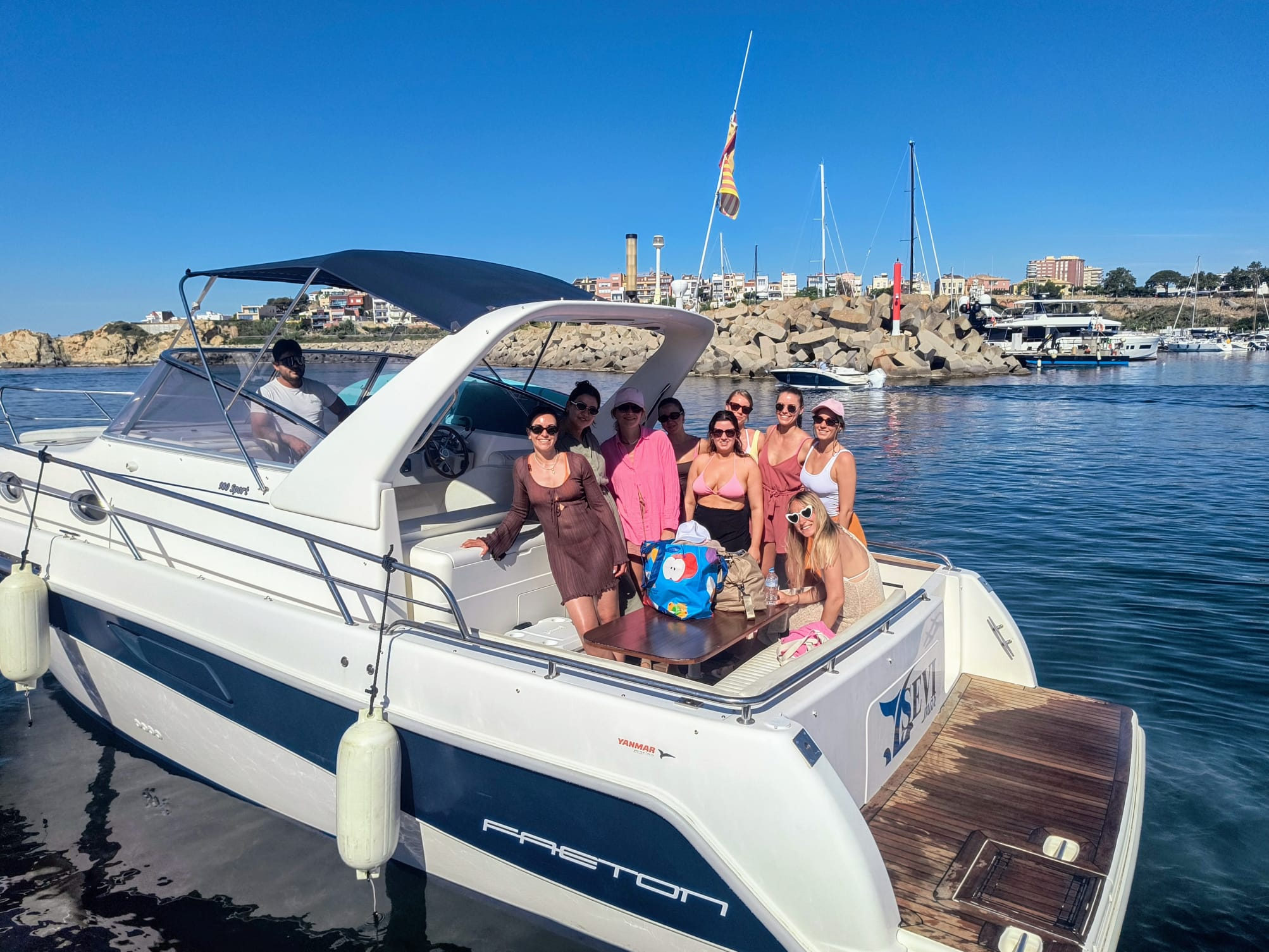 Despedida de soltera en barco Palamós